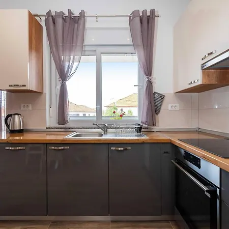 Apartament My Dalmatia - Blagdan Three With Private Parking